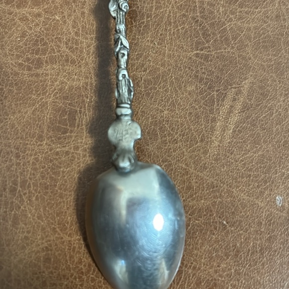 Vintage Silver Italian Style Souvenir Spoon with a Nude Man and a Angle Face - Picture 9 of 10